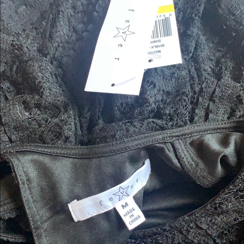 Dress Lace black flare sleeves M New Fever brand - Picture 7 of 15